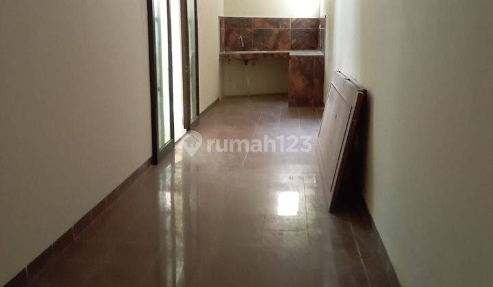 Di Jual Rumah Serpong Park Dua Lantai Hook Tangsel 2