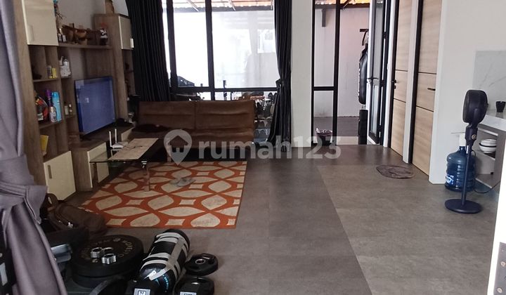 For Sale: Type Three Cendana Parc House in Lippo Village, Tangerang For Sale: Type Three Cendana Parc House in Lippo Village, Tangerang