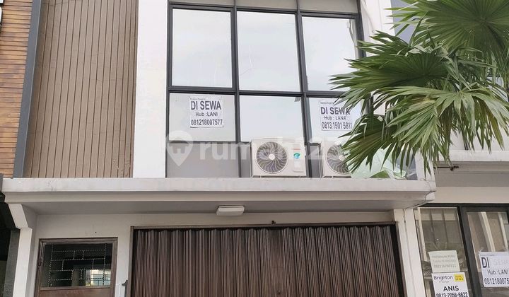 Di Sewa Ruko Tiga Lantai Cendana Parc Lippo Karawaci