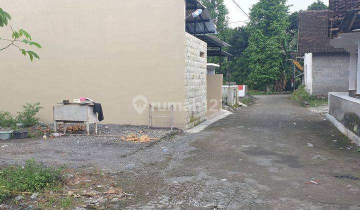 3 Menit Kampus Uii, Strategis Usaha Kost, SHM Ready Balik Nama 6