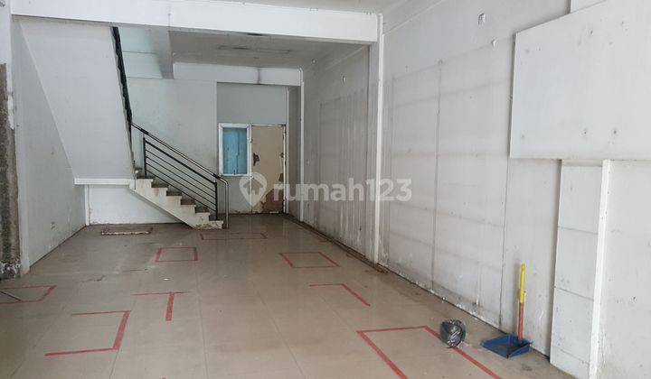 Ruko Setiabudi Srondol Banyumanik Parkir Luas Bebas Banjir  6