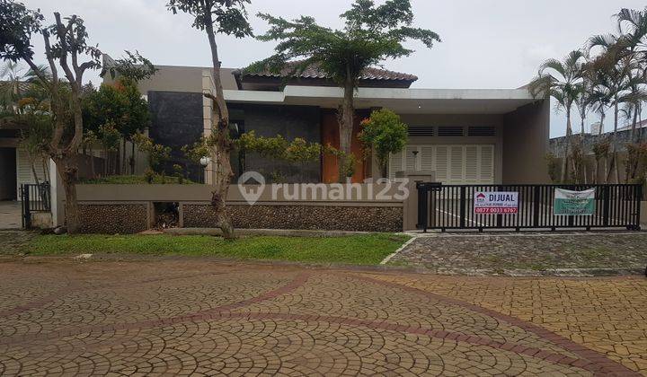 Rumah Mewah  2 Lantai SHM Cluster Candi Golf Kolam Renang Mewah 2