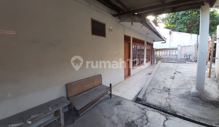 Kos Kost Undip Tembalang Polines Dekat Gerbang SPBU  2