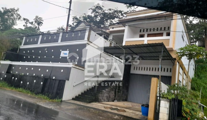 House for Sale on Jalan Raya Ungaran Cangkiran Gunungpati Unnes Semarang. #Houseforsale #Houseforsale #Housegunungpati #Houseforsalesemarang 2