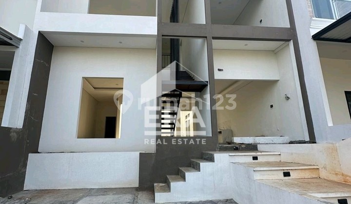 Rumah Ivy Park Citraland Bsb Bisa Kpr Cluster Bebas Banjir 1