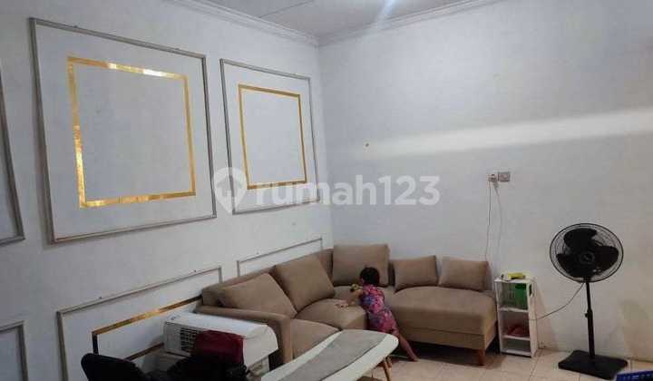Affordable Ready-to-Occupy House in Lidah Kulon Residence, Surabaya Affordable Ready-to-Occupy House in Lidah Kulon Residence, Surabaya