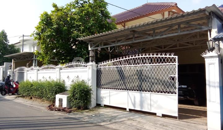 Rumah Cipete Selatan Jl H.abu Jakarta Selatan