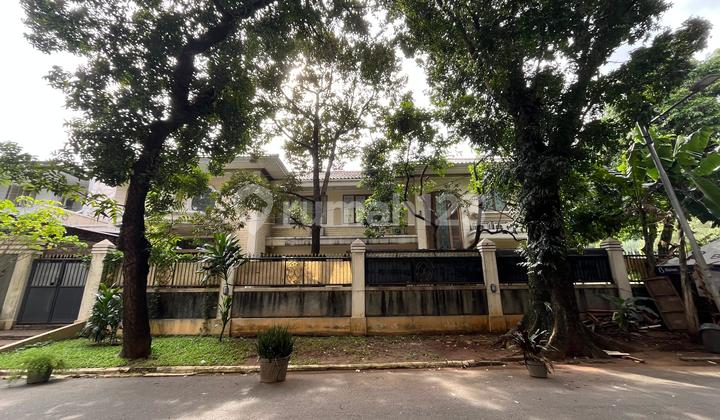Luxury House on Jl Metro Duta Pondok Indah, South Jakarta