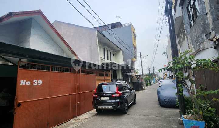 House Price Drop on Edam Street, Tanjung Priok, North Jakarta 2