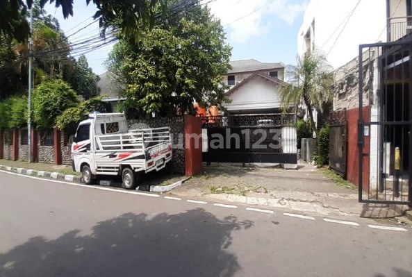 Rumah Dijual Menteng Jl Taman Amir Hamzah Menteng Jakarta Pusat 2