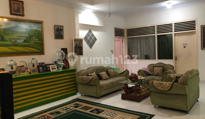 Jl. Jeruk Manis III Kebon Jeruk, West Jakarta House Auctioned 2