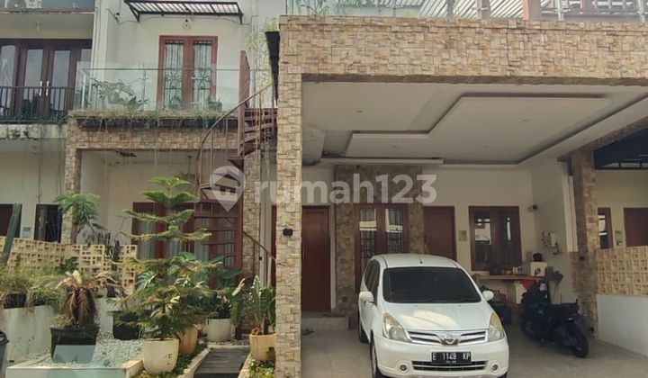 Minimalist House at Jl Kebagusan Dalam 1, Bagus Residence Housing Complex, Jagakarsa, South Jakarta 1