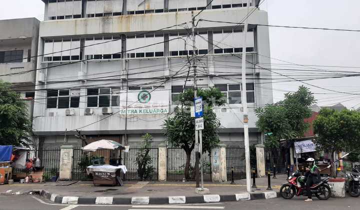 Perkantoran di Jatinegara 608.0 m² HGB