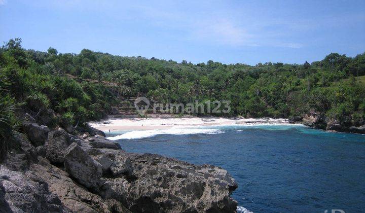 Exclusive Beachfront Land On Nusa Ceningan White Sand Beach 2