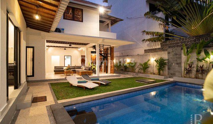 Rare Leasehold Gem In Seminyak 3 Bedroom Villa Near The Beach 1