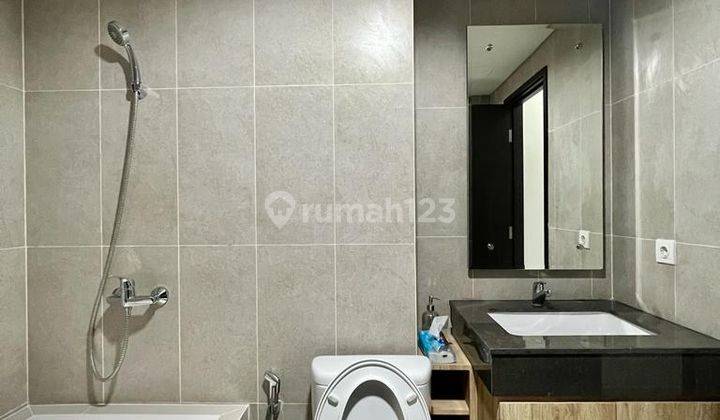 Disewakan Apartemen Orange County 2 BR Furnished Size 84 Tower Pasadena 2