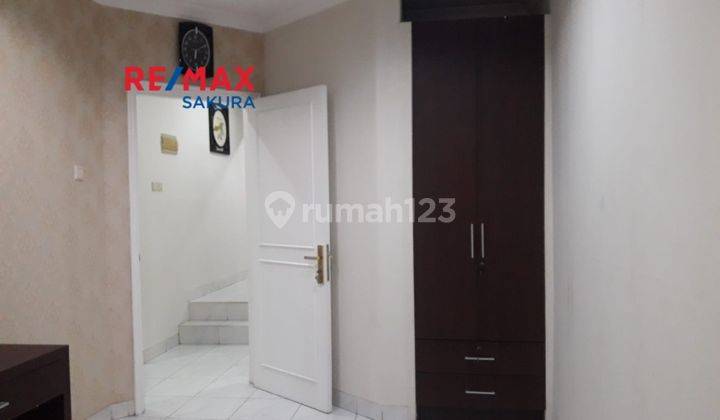 Disewakan Rumah 2 Lantai Bagus Sekali Furnished At Cluster Menteng, Lippo Cikarang 12