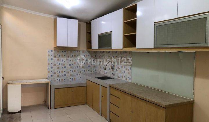 Dijual Cepat Rumah Bagus Semi Furnish di Cluster Le Jardyn, Lippo Cikarang, Bekasi 2