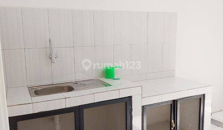 Rumah Bagus Semi Furnished di Jl. Alam Asri 9 Cluster Le Jardin, Lippo Cikarang 4