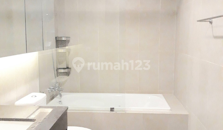 Dijual Apartemen Orange County Tower Pasadena - 3 Bedroom Size 130 m2 Fully Furnished (Brand New) 9
