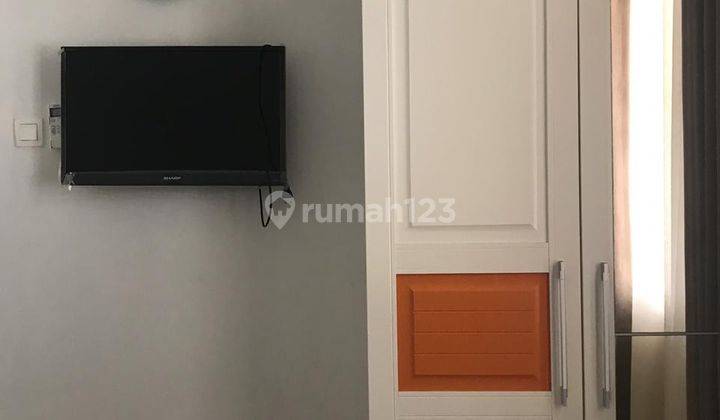Rumah 2 Lantai Full Furnish At Cluster Florencia  6