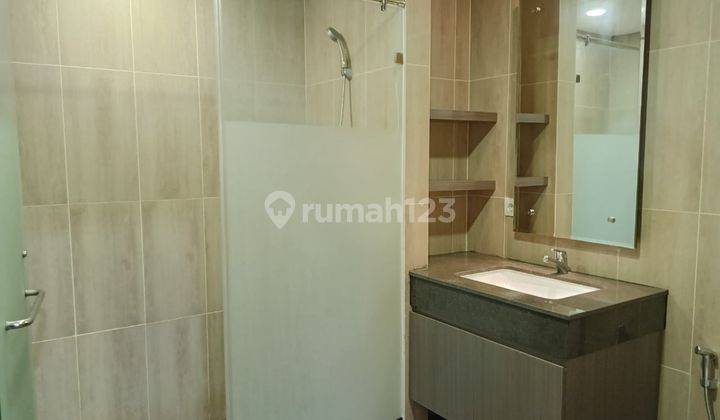 Disewakan Apartemen Orange County 2 BR Fully Furnished And Good Condition Ready To Move 2