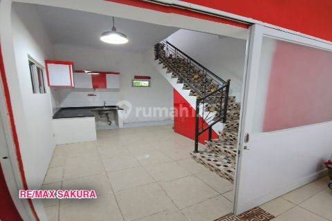 Dijual Rumah 1.5 Lantai Modern Minimalis Full Renovasi di Lippo Cikarang 1