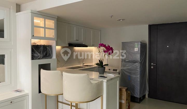 Disewakan Apartemen Orange County Lippo Cikarang 2 Kamar Tidur Furnished 1
