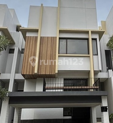 Rumah Mewah Siap Huni di Kawasan Greenwich Cluster The Blizfield BSD City