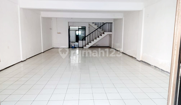 Shop House on Jl. Palem - POCAN, 3 Floors, Ready to Use 2