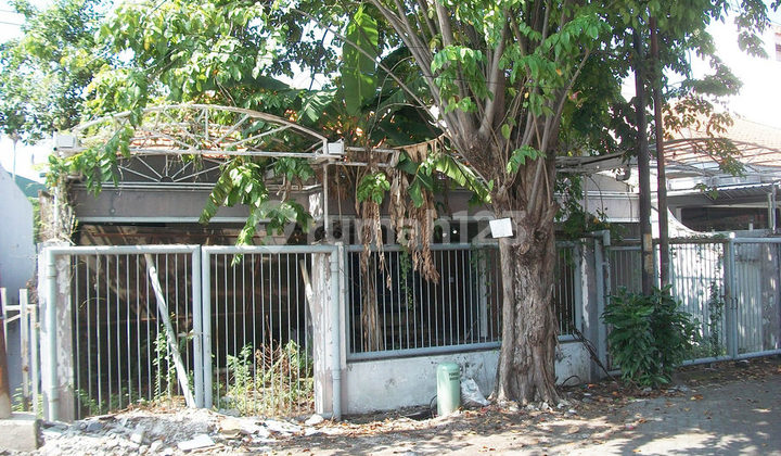 House in Manyar Tirtomoyo, East Surabaya, Certificate of Ownership, West Facing 2