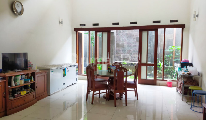 Rumah di Wisma Permai Surabaya Timur, Baru Gress Minimalis 2 Lantai Siap Huni !!! 2