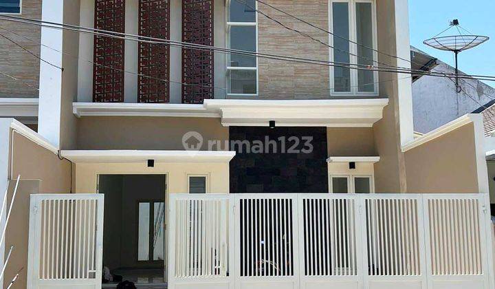 Rumah Baru Gress di Manyar Kertoadi Surabaya Timur, Minimalis, 2 Lantai, Siap Huni 2