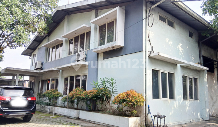 Warehouse + Office on Raya Driyorejo Gresik, South Facing, Certificate of Ownership, DIRECT ACCESS TO PROVINCIAL MAIN ROAD. Warehouse + Office on Raya Driyorejo Gresik, South Facing, Certificate of Ownership, DIRECT ACCESS TO PROVINCIAL MAIN ROAD.