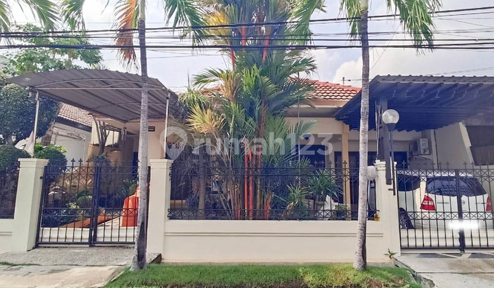 Rumah di Manyar Indah Surabaya Timur, Bagus + Terawat, Row Jalan Lebar bisa 3 mobil, SHM