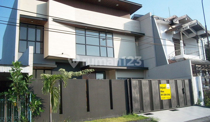Rumah Baru Gress di Kertajaya Indah Timur Surabaya Timur, Minimalis, 2 Lantai, Siap Huni Rumah Baru Gress di Kertajaya Indah Timur Surabaya Timur, Minimalis, 2 Lantai, Siap Huni