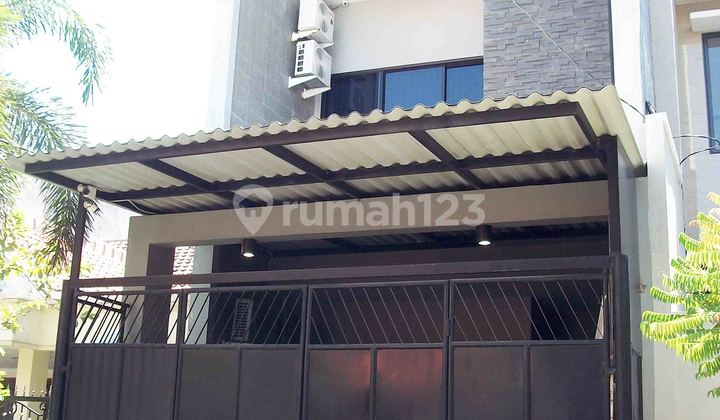 Rumah Baru Gress di Rungkut Asri Utara Surabaya Timur, Minimalis, 2 Lantai, Semi Furnished, SIAP HUNI !!! Rumah Baru Gress di Rungkut Asri Utara Surabaya Timur, Minimalis, 2 Lantai, Semi Furnished, SIAP HUNI !!!