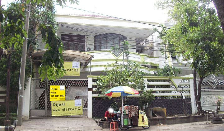 Rumah di Dharmahusada Indah Surabaya Timur, 2 Lantai, Siap Huni Rumah di Dharmahusada Indah Surabaya Timur, 2 Lantai, Siap Huni