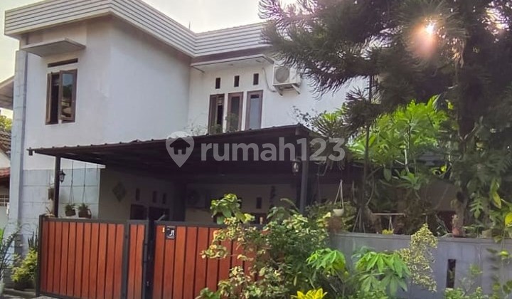 Rumah Bagus 2 Lantai dalam Komplek di Pancoran Mas Depok (YU) Rumah Bagus 2 Lantai dalam Komplek di Pancoran Mas Depok (YU)