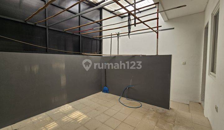 Rumah Hook Dalam Cluster One Gate System Kartika Residence Cinere 2