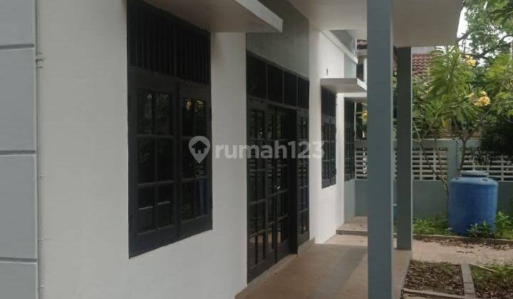 Rumah Hook 1 Lantai Dalam Komplek Nyaman di Cinere 2