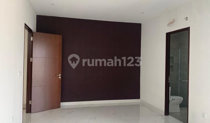 Rumah Baru 3,5 Lantai Di Kebayoran Lama Jakarta selatan 2