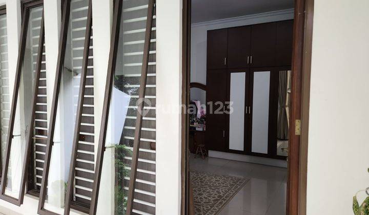 Rumah Bagus 3 Lantai Ada Kolam Renang Di Bintaro Jaya sektor 9 2