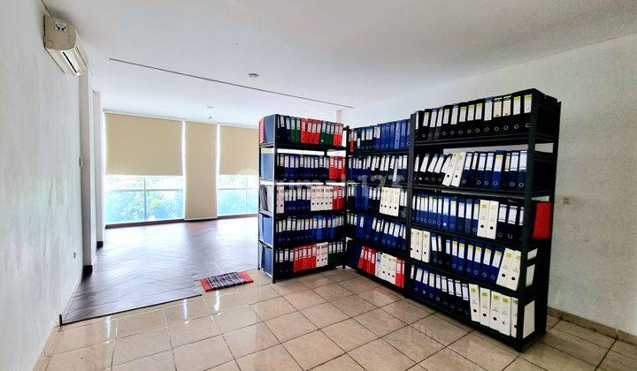 Ruko 3 Lantai Bagus,Strategis di Jalan Veteran Jakarta Selatan  11