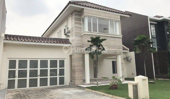 Rumah 2 lantai Unfurnished Bagus dalam cluster di Alam Sutera 1