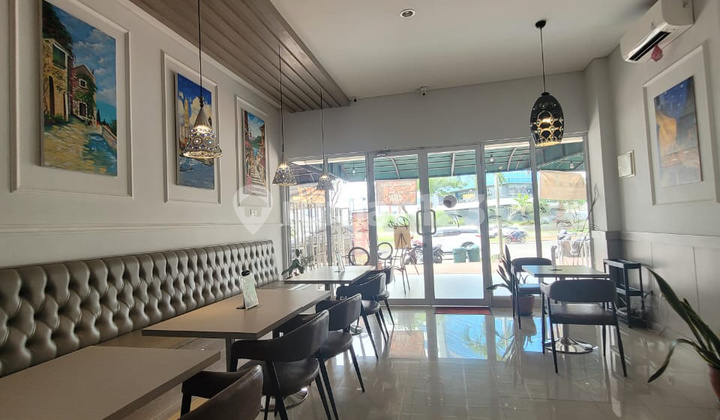 Shop House in Gading Serpong 425 m² Unfurnished Ready to Use