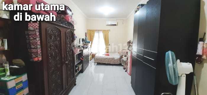TURUN HARGA Rumah 2 lantai siap huni di Griya Bintaro  2