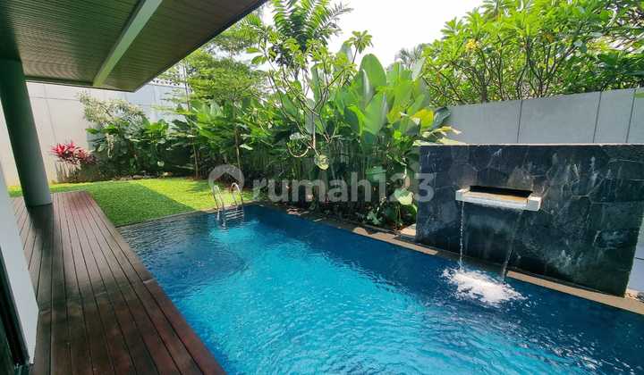 Luxury House With Semi Furnish Swimming Pool In Kemang South Jakarta