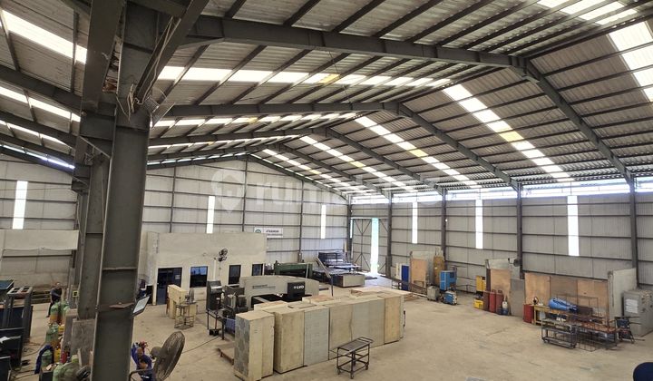 Dijual Ex Pabrik / Gudang Di Desa Kutruk Jambe Tangerang. Area Industri Dengan Keamanan Yang Baik