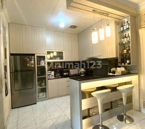 Rumah 2 Lantai Luas 200m2 Type 4+1kt di Perumahan Taman Kencana Cengkareng Barat Jakarta Barat 2